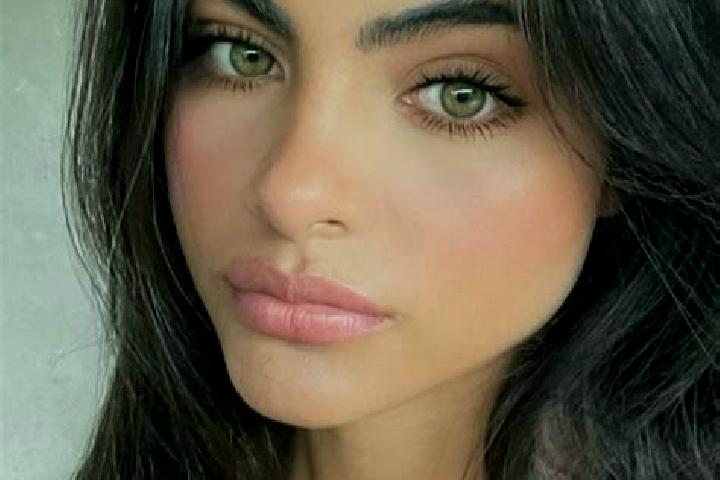 Eleanor, 26, a brunette dark-eyed middle eastern companion based in Peringathur. Offering CIM, Girlfriend Experience, Duos. Available for incall and outcall,...