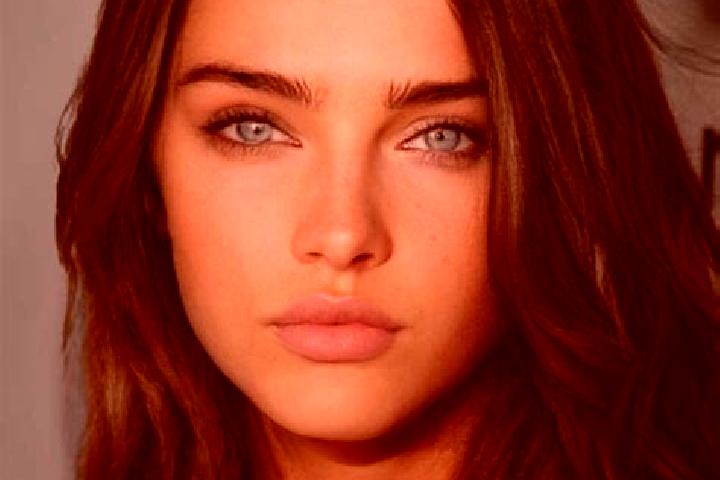 Eleanor, 26, a chestnut grey-eyed caucasian companion based in Champtercier. Offering Massage, BDSM, 69. Available for incall and outcall, day and evening da...