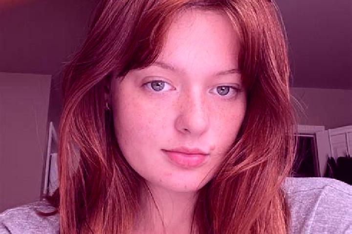 Eleanor, 26, a red dark-eyed mixed companion based in Gentil. Offering CIM, 69, Duos, Girlfriend Experience. Available for incall and outcall, overnight book...