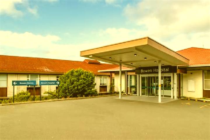 Eleanor, 26 — Escort in Crofton Downs, New Zealand