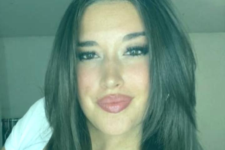 Eleanor, 26 — Escort in Massena, United States