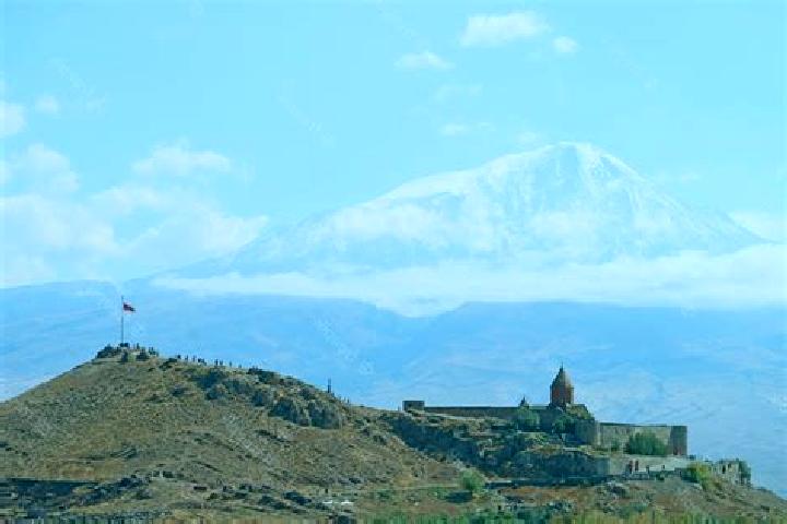 Eleanor, 26 — Escort in Pshatavan, Armenia