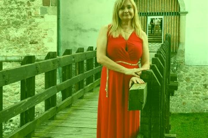 Eleanor, 26 — Escort in Sarospatak, Hungary
