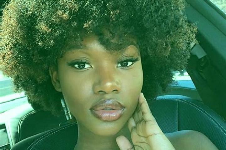 Eleanor, 27, a black dark-eyed ebony companion based in Raval. Offering Duos, Travel Companion, 69, Massage, Fetish. Available for incall and outcall, day an...