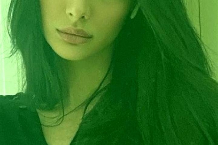 Eleanor, 27, a black dark-eyed middle eastern companion based in Rosel. Offering Roleplay, Party Girl, OWO. Available for incall and outcall, overnight booki...