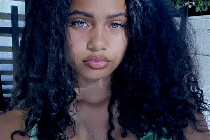 Eleanor, 27, a black green-eyed mixed companion based in Casalbordino-Miracoli. Offering Girlfriend Experience, Dinner Date, Striptease, CIM. Available for i...