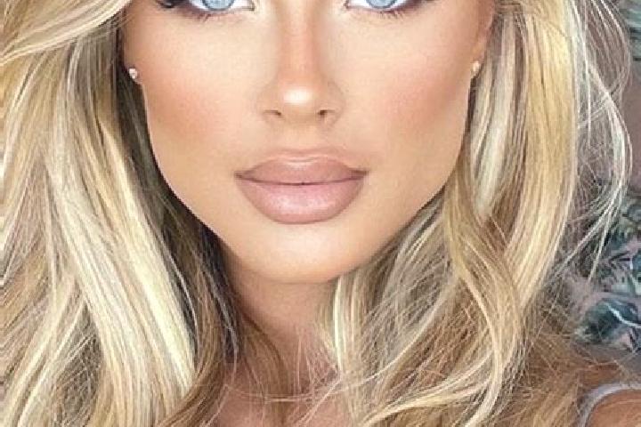 Eleanor, 27, a blonde hazel-eyed latina companion based in Cane Savannah. Offering Party Girl, CIM, Dinner Date, Deep French Kissing, Girlfriend Experience. ...