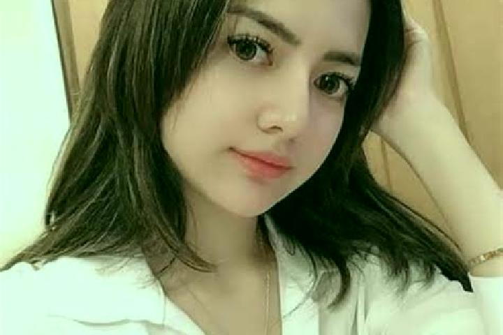 Eleanor, 27 — Escort in Lumbangan, Philippines