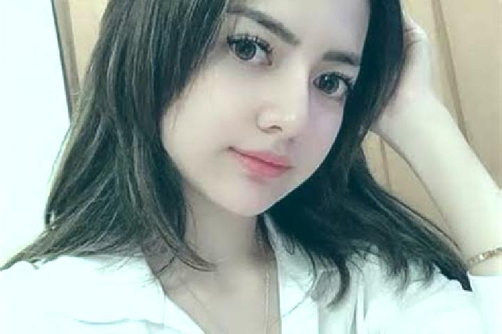 Eleanor, 27 — Escort in Maurisu, Indonesia