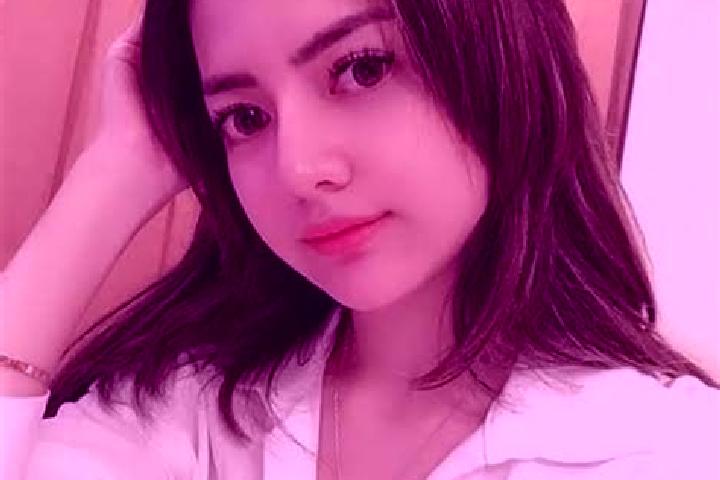 Eleanor, 27 — Escort in Sumberpinang, Indonesia