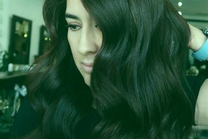 Eleanor, 28, a auburn dark-eyed european companion based in Luotian. Offering Erotic Massage, Deep French Kissing, Striptease, Duos, Travel Companion. Availa...