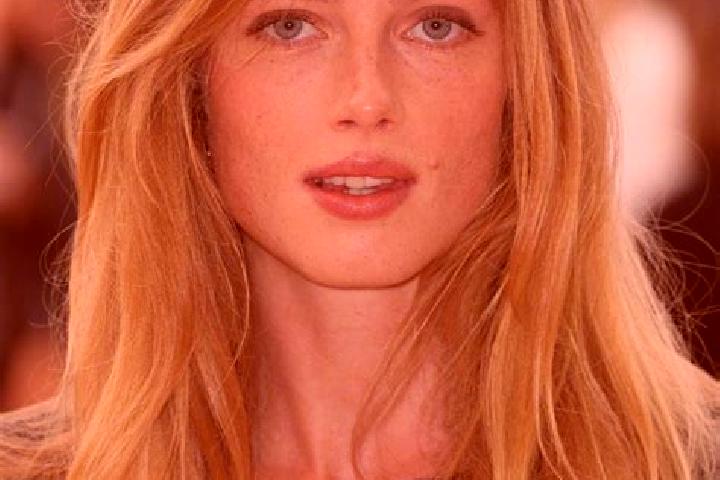 Eleanor, 28, a blonde amber-eyed mixed companion based in Fleury-sur-Orne. Offering Party Girl, 69, Roleplay. Available for incall and outcall, day and eveni...