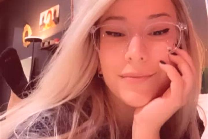 Eleanor, 28, a blonde grey-eyed caucasian companion based in Sauvian. Offering Overnight, A-Level, Party Girl, Erotic Massage. Available for incall and outca...