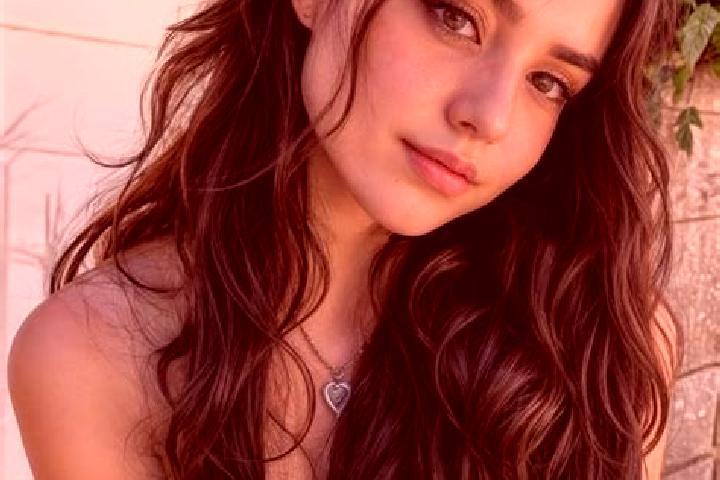 Eleanor, 28, a red hazel-eyed latina companion based in Tokoname. Offering Deep French Kissing, 69, Girlfriend Experience, A-Level, Dinner Date. Available fo...