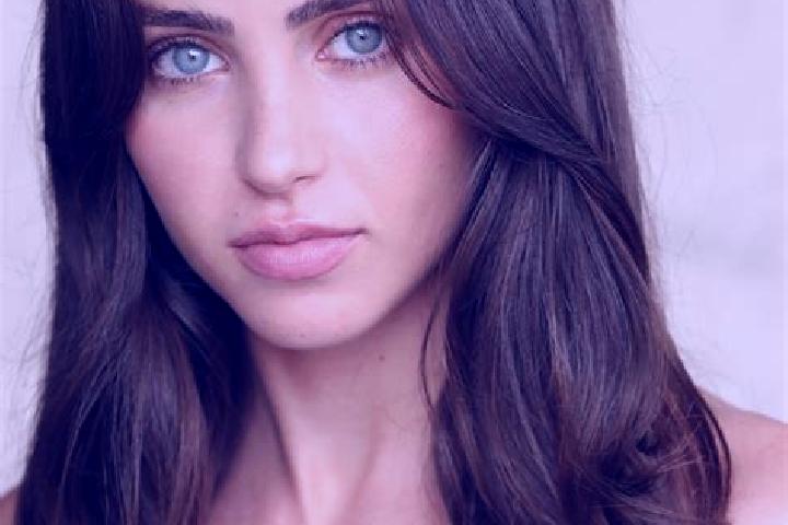 Eleanor, 29, a brunette blue-eyed mediterranean companion based in FELDA Maokil. Offering Erotic Massage, 69, Couples, GFE. Available for incall and outcall,...