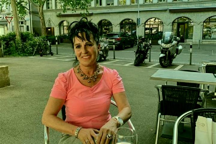 Eleanor, 29 — Escort in Zumikon, Switzerland