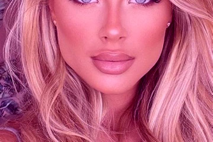 Eleanor, 30, a blonde blue-eyed latina companion based in Fize-Fontaine. Offering Fetish, CIM, Travel Companion. Available for incall and outcall, overnight ...