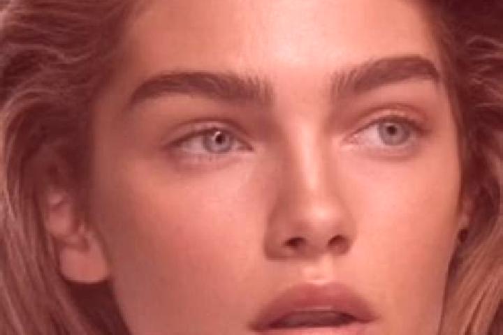 Eleanor, 30, a dark blonde blue-eyed mediterranean companion based in San Roman. Offering Overnight, Deep French Kissing. Available for incall and outcall, d...