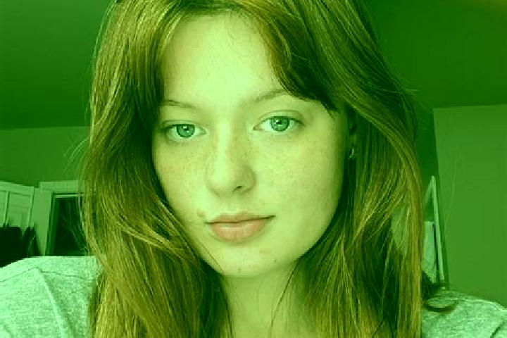 Eleanor, 30, a red grey-eyed ebony companion based in Casalvieri. Offering OWO, Erotic Massage, Couples. Available for incall and outcall, day and evening da...