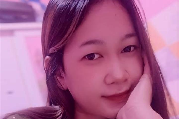 Eleanor, 30 — Escort in Kutoarjo, Indonesia
