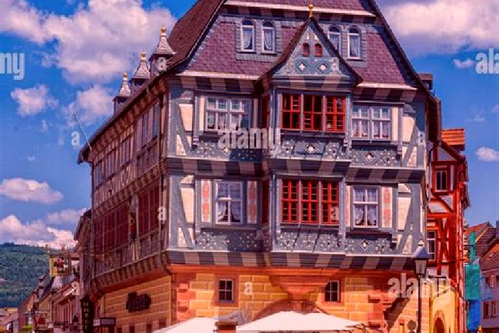Eleanor, 31 — Escort in Miltenberg, Germany