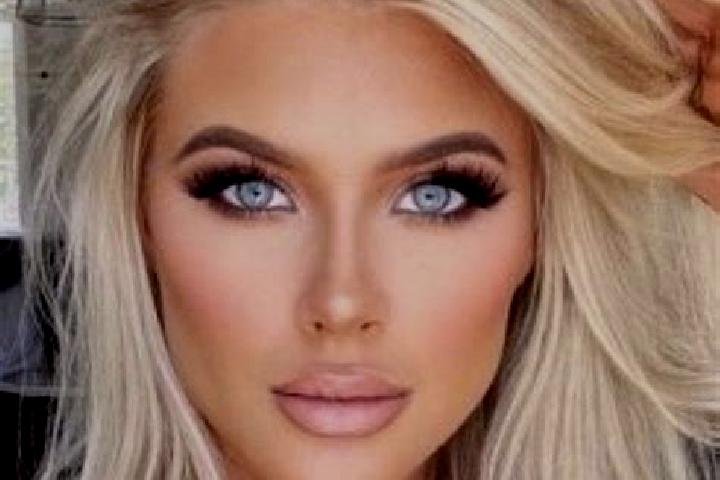 Eleanor, 32, a platinum blonde hazel-eyed middle eastern companion based in Hwange. Offering Couples, GFE, Duos. Available for incall and outcall, day and ev...