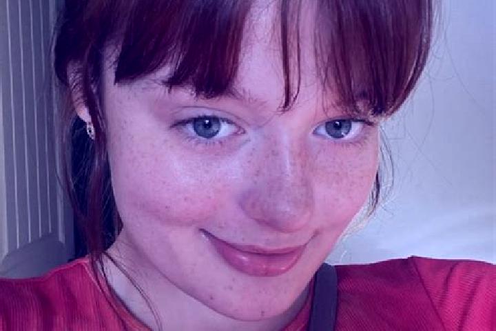 Eleanor, 32, a red green-eyed mediterranean companion based in Summerholm. Offering 69, Overnight, Party Girl. Available for incall and outcall, day and even...