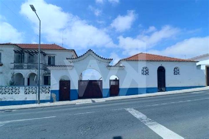 Eleanor, 32 — Escort in Aljustrel, Portugal