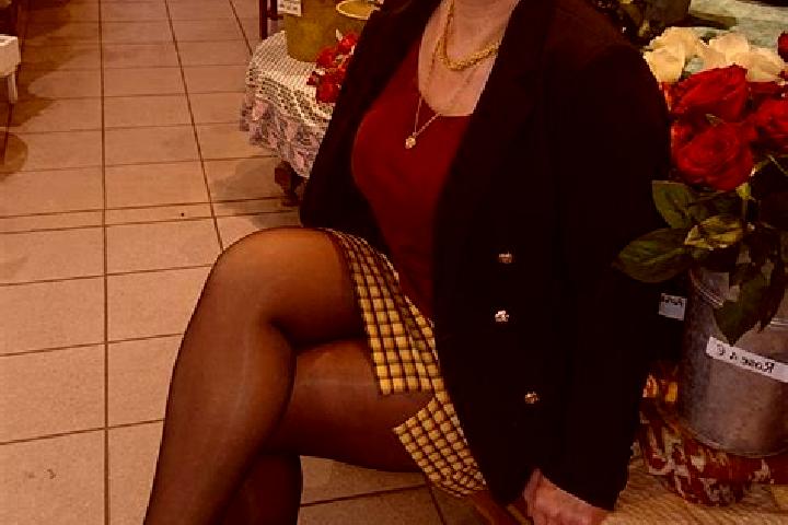 Eleanor, 32 — Escort in Bas Goynuk, Azerbaijan