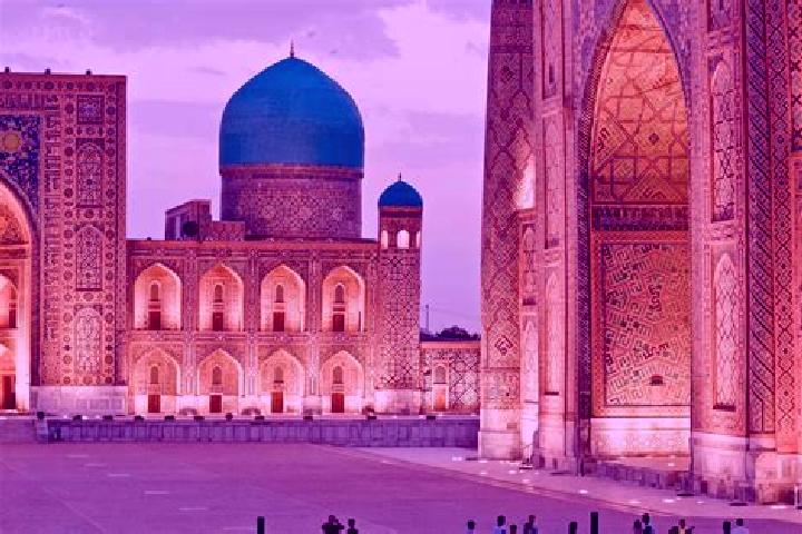 Eleanor, 32 — Escort in Yozyovon, Uzbekistan