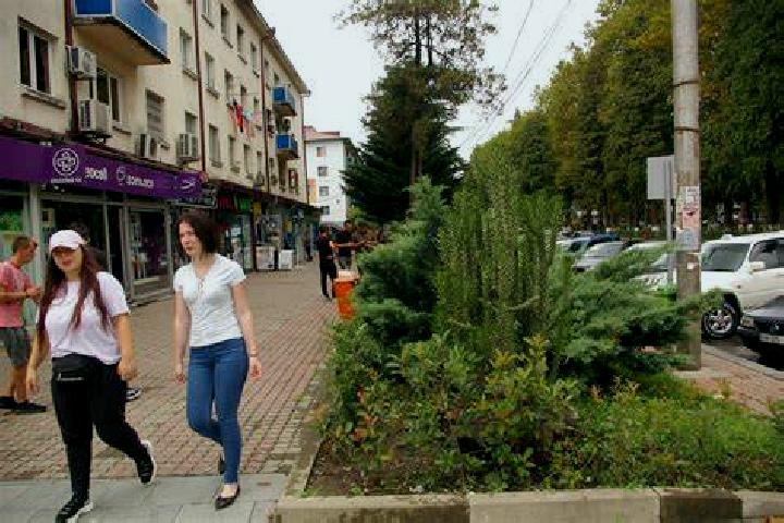 Eleanor, 32 — Escort in Zugdidi, Georgia