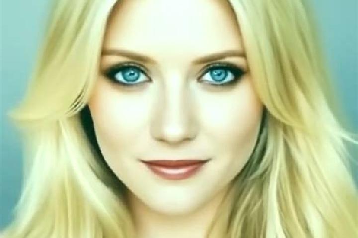 Eleanor, 33, a blonde amber-eyed ebony companion based in Glengarry. Offering Party Girl, Deep French Kissing, OWO, Dinner Date. Available for incall and out...