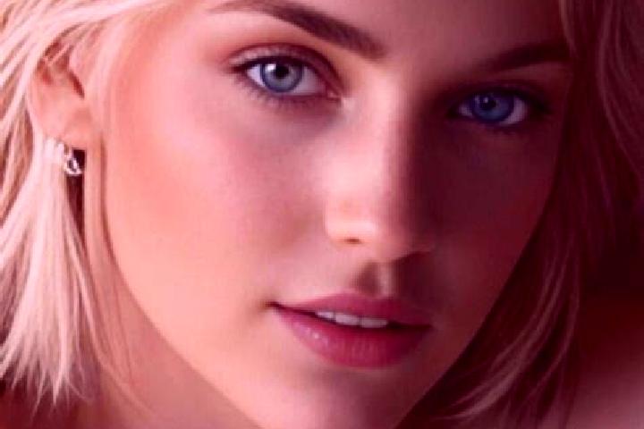 Eleanor, 33, a blonde blue-eyed caribbean companion based in Janowice. Offering Duos, OWO, Tantra, Party Girl. Available for incall and outcall, overnight bo...