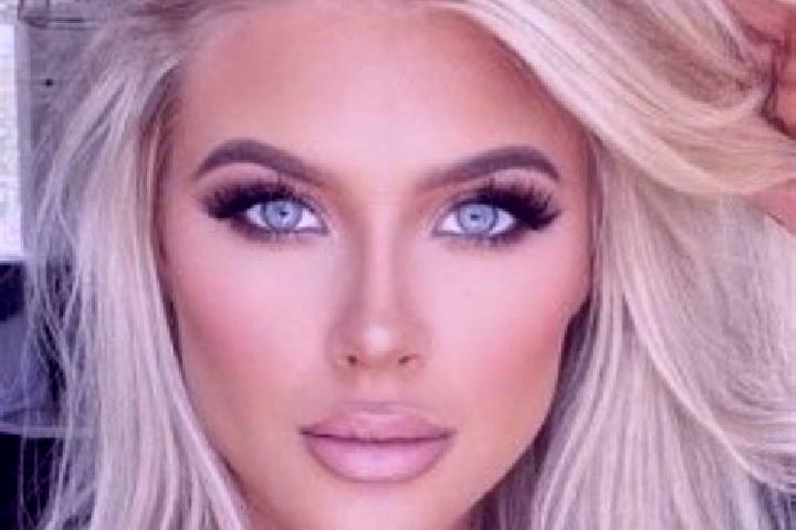 Eleanor, 33, a platinum blonde dark-eyed mediterranean companion based in Bangekdewa. Offering Domination, Duos, OWO, Couples. Available for incall and outca...
