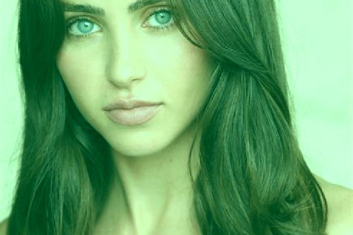 Eleanor, 33, a red brown-eyed mediterranean companion based in Son Thinh. Offering 69, OWO, Duos, Fetish. Available for incall and outcall, day and evening d...