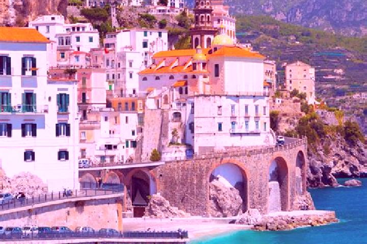 Eleanor, 33 — Escort in Predore, Italy