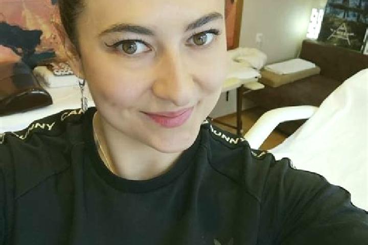 Eleanor, 34, a black brown-eyed european companion based in Tamaia. Offering Fetish, Duos, Dinner Date. Available for incall and outcall, overnight bookings ...