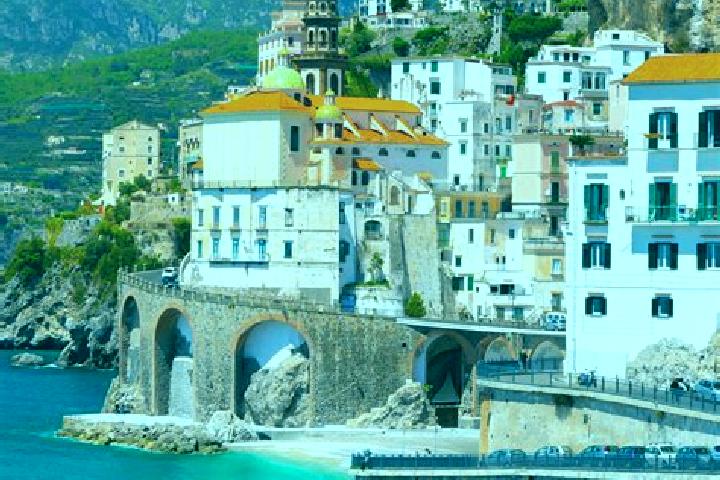 Eleanor, 34 — Escort in Albaredo, Italy