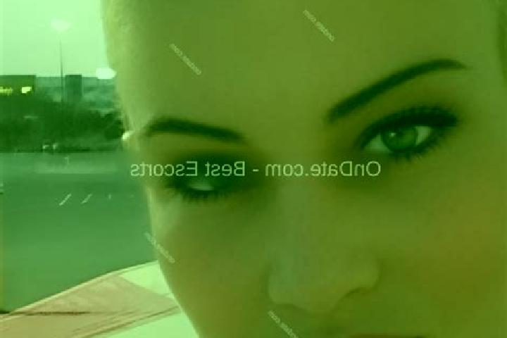 Eleanor, 34 — Escort in Pasnay, Afghanistan