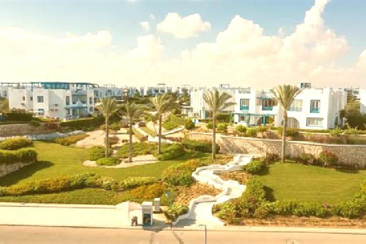 Eleanor, 34 — Escort in Ras El Ain, Morocco