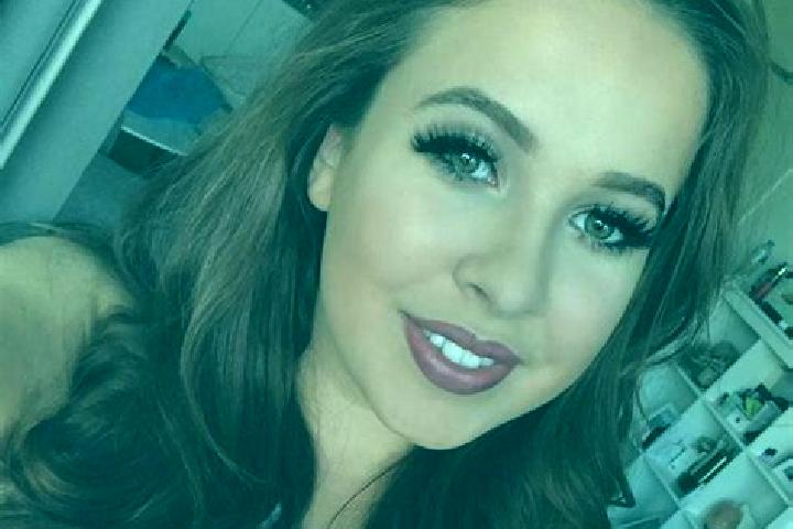 Eleanor, 35, a black brown-eyed european companion based in Hemed. Offering Tantra, Party Girl, Dinner Date. Available for incall and outcall, day and evenin...