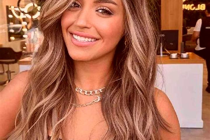 Eleanor, 35, a dark blonde grey-eyed middle eastern companion based in Buffalo Grove. Offering OWO, Overnight, Girlfriend Experience, Couples. Available for ...