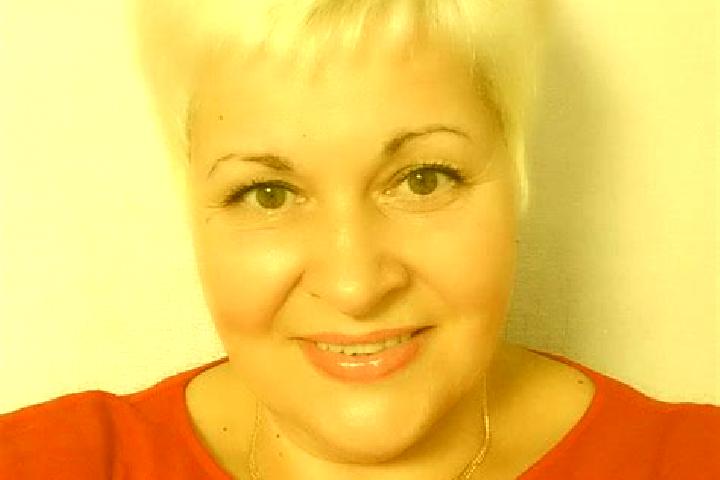 Eleanor, 35 — Escort in Artemovskiy, Russia