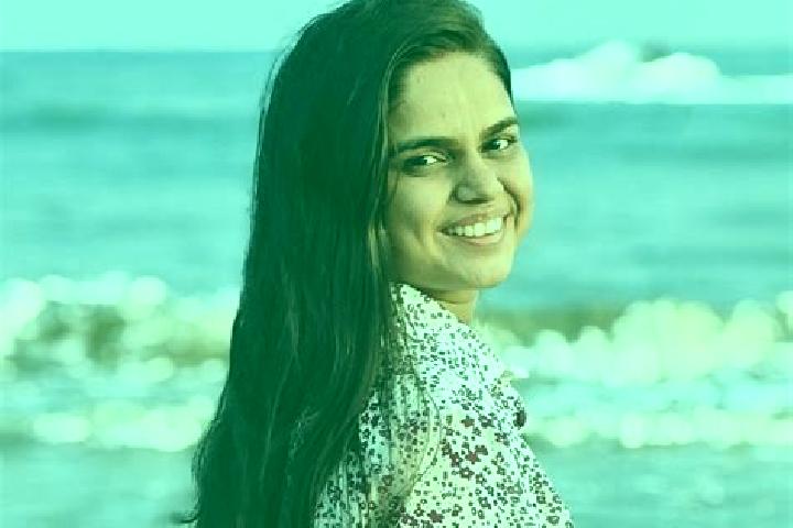 Eleanor, 35 — Escort in Junagadh, India