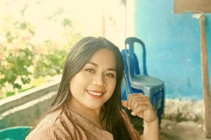 Eleanor, 35 — Escort in Karangora, Indonesia