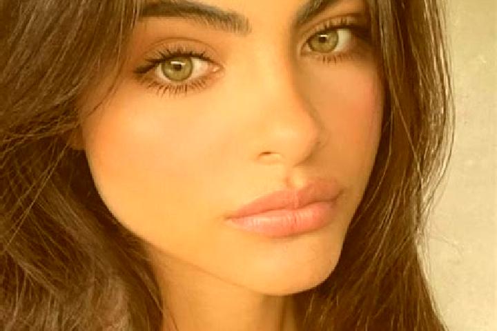 Eleanor, 36, a brunette amber-eyed middle eastern companion based in Combined Locks. Offering Dinner Date, Girlfriend Experience, BDSM, Overnight. Available ...