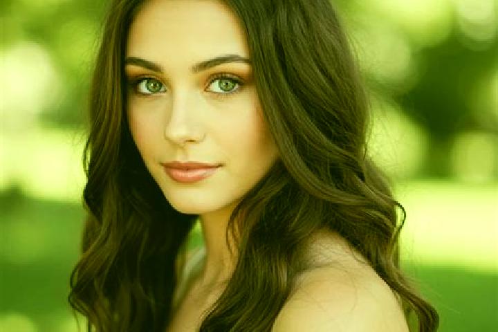 Eleanor, 36, a brunette hazel-eyed european companion based in Crivitz. Offering Massage, Girlfriend Experience, A-Level, CIM. Available for incall and outca...