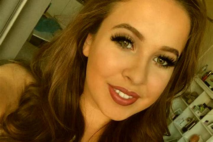 Eleanor, 37, a brunette hazel-eyed mediterranean companion based in Yougu. Offering Fetish, Massage, Deep French Kissing, Tantra. Available for incall and ou...