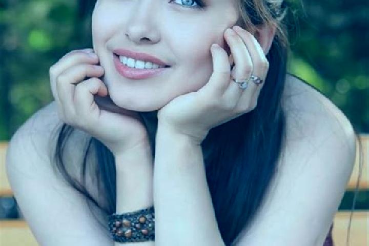 Eleanor, 37, a red blue-eyed asian companion based in General Manuel J. Campos. Offering Girlfriend Experience, 69, Couples, Roleplay. Available for incall a...