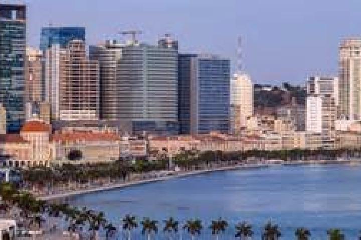 Eleanor, 37 — Escort in Canhamela, Angola